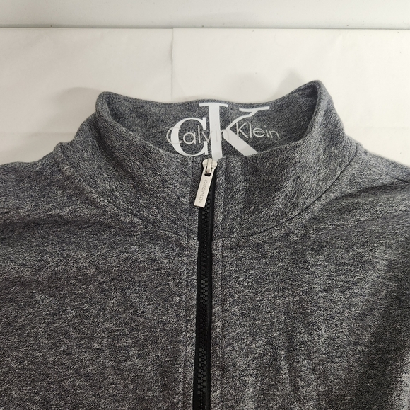 Calvin Klein Gray quarterzip cropped sweatshirt size XXL - Picture 7 of 13